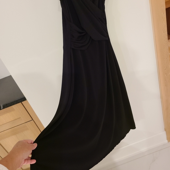 Beatiful black dress - Picture 4 of 13